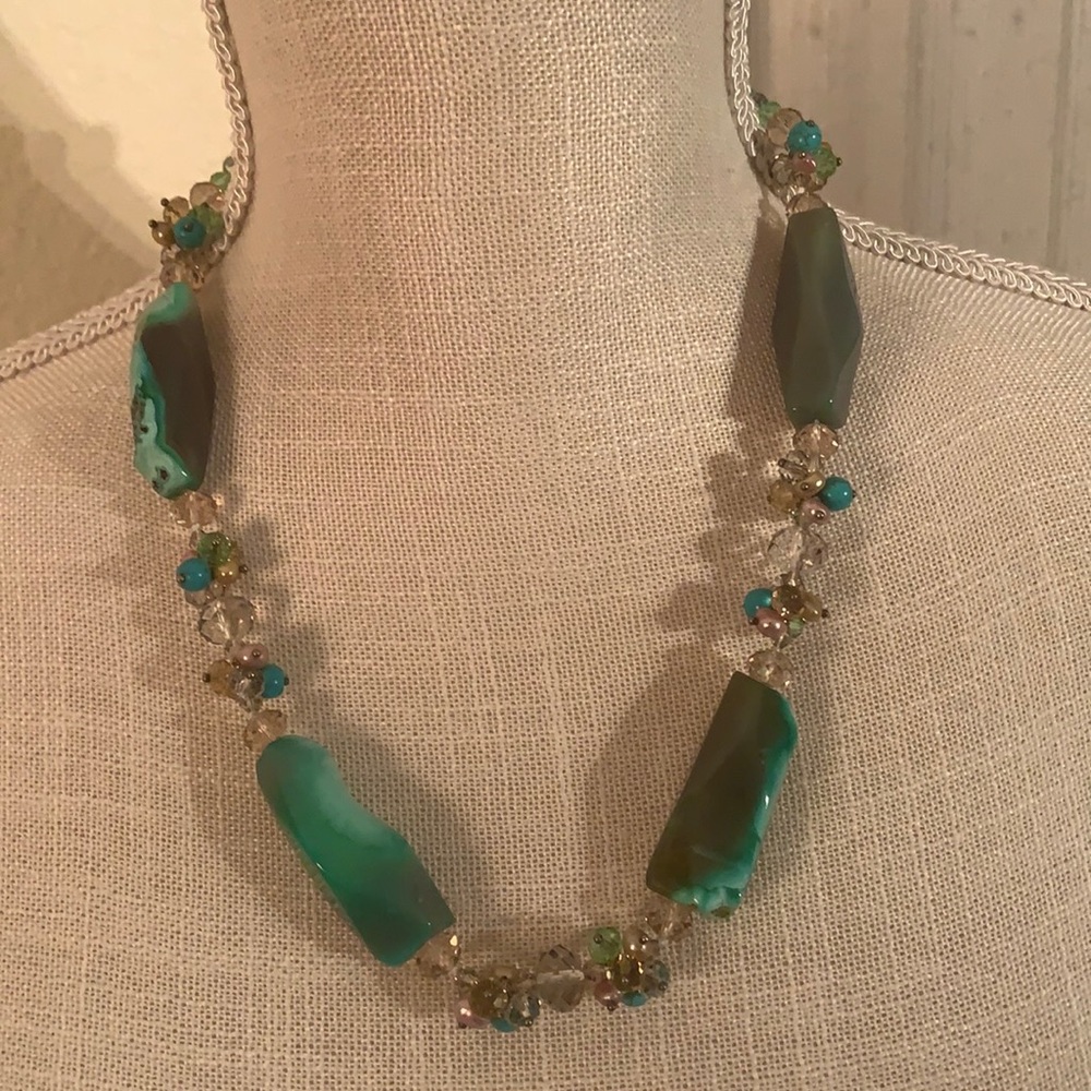 💥💥SOLD💥💥NWT Beautiful Handcrafted Necklace 10” - Picture 10 of 15